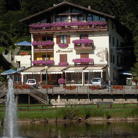 Miramonti Hotel Garniga Terme Eksteriør billede